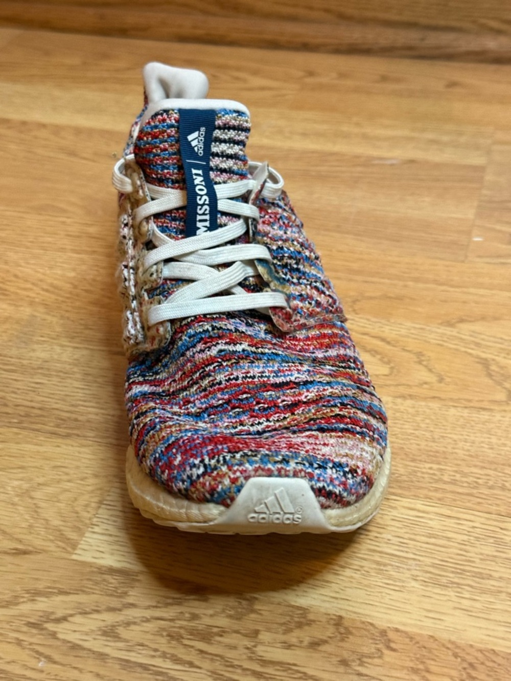 Missoni White and Light Gray Interior Label Detail - Picture 2 of 13